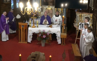 Uroczystość pogrzebowa ks. Piotra Beczały