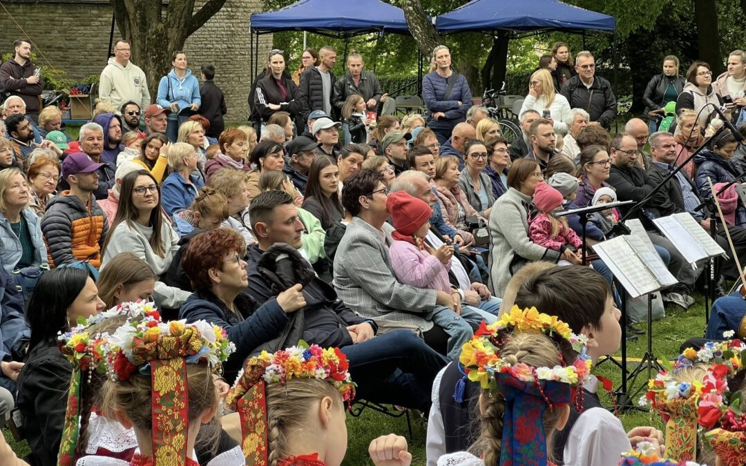 Majówka z folklorem