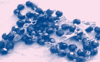 Październik miesiącem różańca świętego