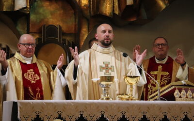 Uroczyste wprowadzenie nowego proboszcza w parafii NMP Królowej Polski w Bielsku-Białej