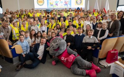 Katolicka Szkoła Podstawowa im. Świętej Rodziny w pierwszej dziesiątce