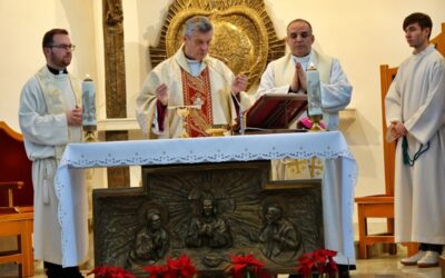 Spotkanie opłatkowe stypendystów Fundacji „Światło Nadziei” i Fundacji „Dzieło Nowego Tysiąclecia”.