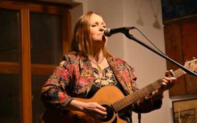 Koncert i promocja książki w Bielskiej „Galerii Wzgórze”