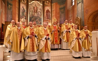 Liturgia Wielkiego Czwartku w katedrze -Msza Krzyżma Świętego.