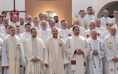 Zakończenie Mistrzostw Polski Księży w halowej piłce nożnej.