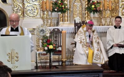 Wzbudzenie organów w kęckim Sanktuarium Jana Kantego.