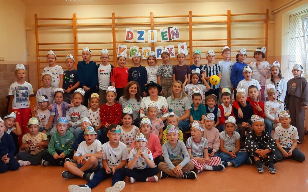Mała kropka, wielkie możliwości – wyjątkowy Dzień Talentów w naszej szkole!