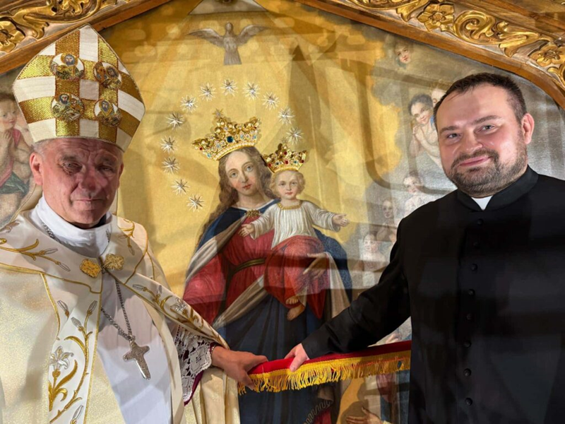 Koronacja Obrazu Matki Bożej Wspomożenia Wiernych w Oświęcimiu.