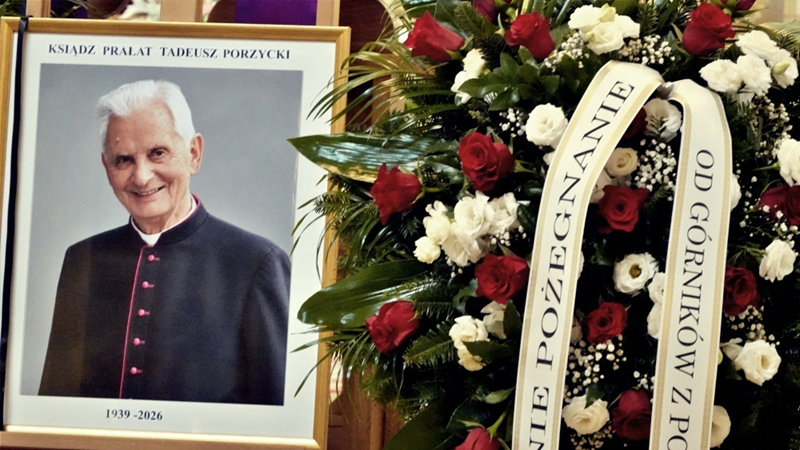 Ks. prałat Tadeusz Porzycki odszedł do Domu Ojca.