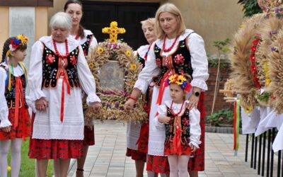Diecezjalne dożynki w Inwałdzie.
