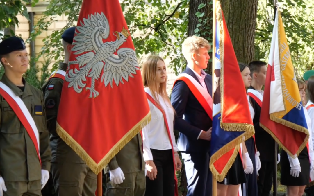 Cieszyn w hołdzie bohaterom. Pamięć o ofiarach II wojny światowej wciąż żywa